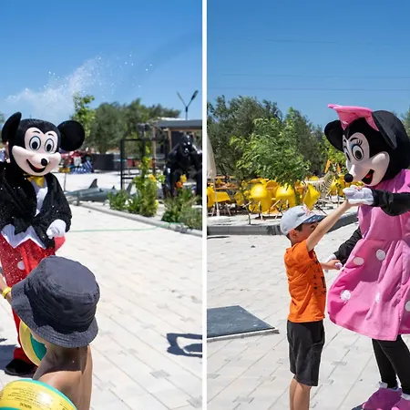 Lantgård Simlarda Aquapark Ayvalı