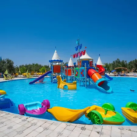 Simlarda Aquapark Lantgård Ayvalı
