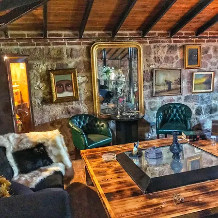 Lantgård Simlarda Aquapark Ayvalı