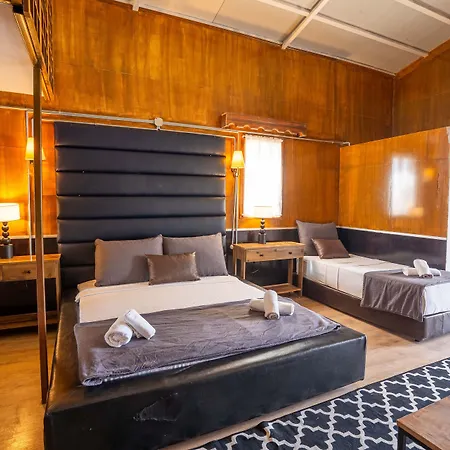 Simlarda Aquapark Lantgård *