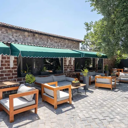 Farm stay Simlarda Country Club