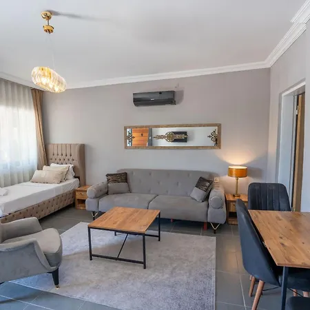 Simlarda Country Club * Айвалык