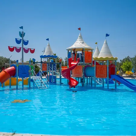 Simlarda Country Club Фермерский дом